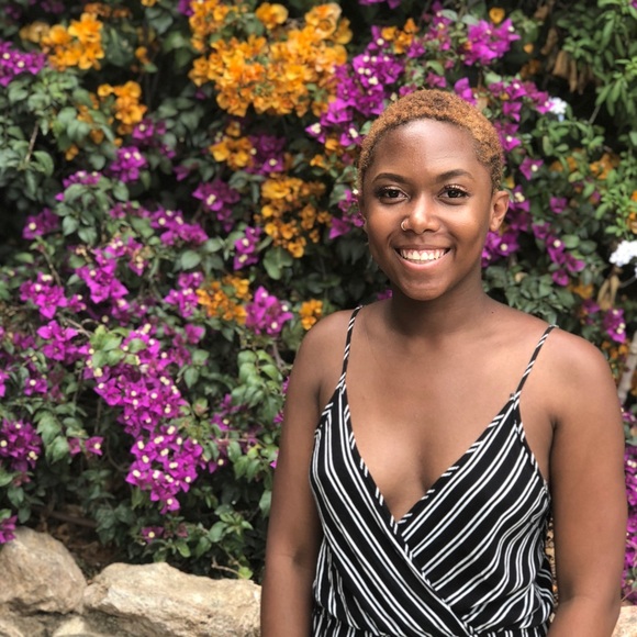 Meet your Posher, Jocelyn - Picture 7 of 7